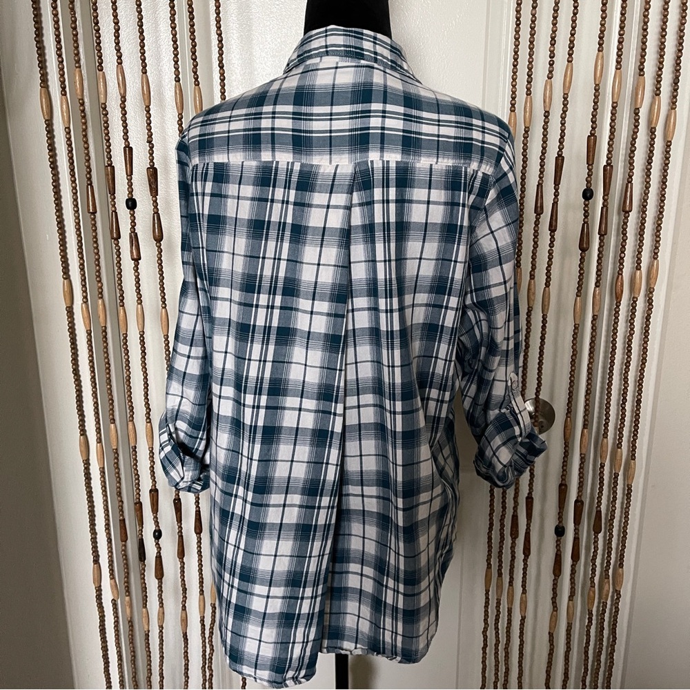 Tantrums Pullover Collared Plaid Embroidered Flan… - image 3